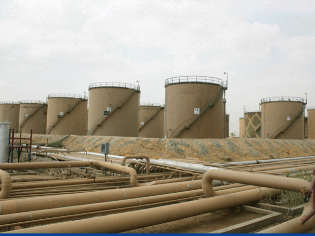 refinery records eps of rs2 83 in july march 2015 16 photo file refinery records eps of rs2 83 in july march 2015 16 photo file
