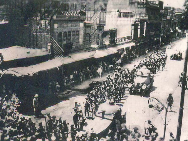 the bazaar before the attack on april 23 1930 photos courtesy ibrahim zia the bazaar before the attack on april 23 1930 photos courtesy ibrahim zia
