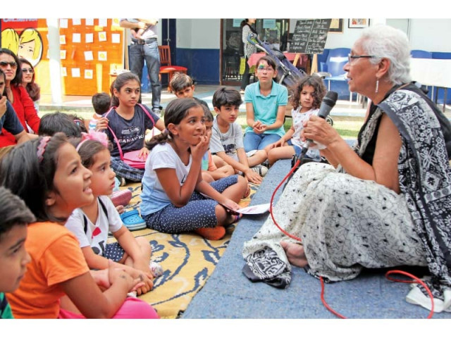 nani amma ki kahaniyan storytelling for children by nuzhat kidvai nani amma ki kahaniyan storytelling for children by nuzhat kidvai