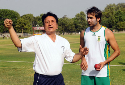 a coach for pakistan cricket team is waste of money abdul qadir