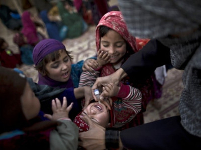 polio eradication concerns raised over virus travelling from afghanistan polio eradication concerns raised over virus travelling from afghanistan