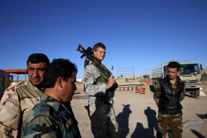 us volunteers seek adventure fighting islamic state alongside kurds us volunteers seek adventure fighting islamic state alongside kurds