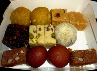23 dead in punjab after eating poisoned sweets 23 dead in punjab after eating poisoned sweets