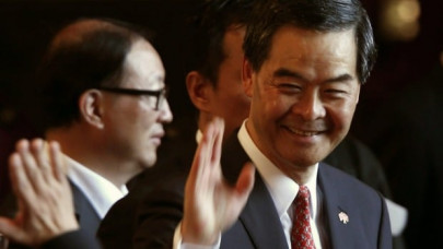hong kong leader warns independence calls threaten economy hong kong leader warns independence calls threaten economy