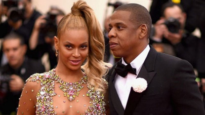beyonce hints jay z cheated on her