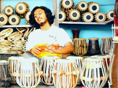 this tabla cover of the got theme song will have you hyped up for the season premiere this tabla cover of the got theme song will have you hyped up for the season premiere