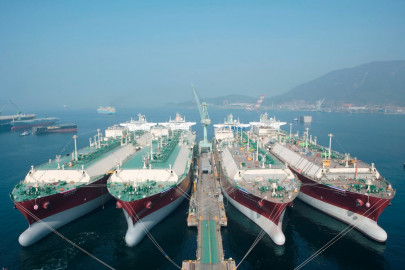 south korea vows to restructure ailing shippers shipbuilders south korea vows to restructure ailing shippers shipbuilders