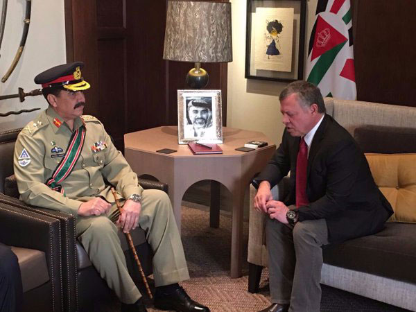 army chief general raheel sharif meets jordanian king abdullah during his two day visit to eh country on april 26 2016 photo ispr