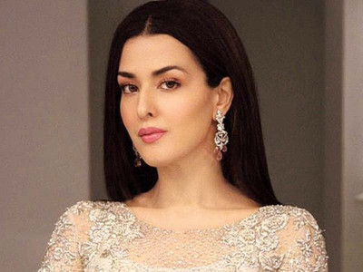 the notepad natasha khalid