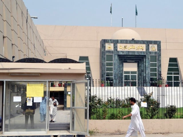 the phc looks deserted as lawyers go on strike photo inp the phc looks deserted as lawyers go on strike photo inp