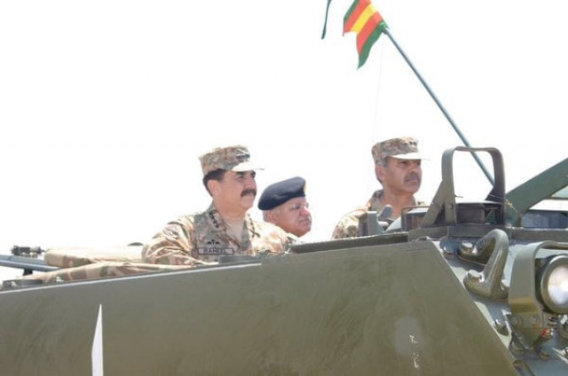 coas general raheel sharif witnesses corps drills near jhelum on thursday photo ispr coas general raheel sharif witnesses corps drills near jhelum on thursday photo ispr