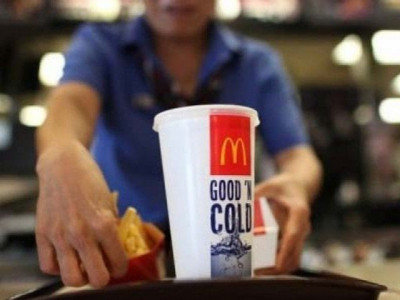 mcdonald s opens its doors to quetta