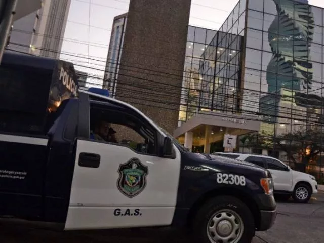 a police car outside the mossack fonseca law firm offices in panama city during a raid on april 12 2016 photo reuters a police car outside the mossack fonseca law firm offices in panama city during a raid on april 12 2016 photo reuters