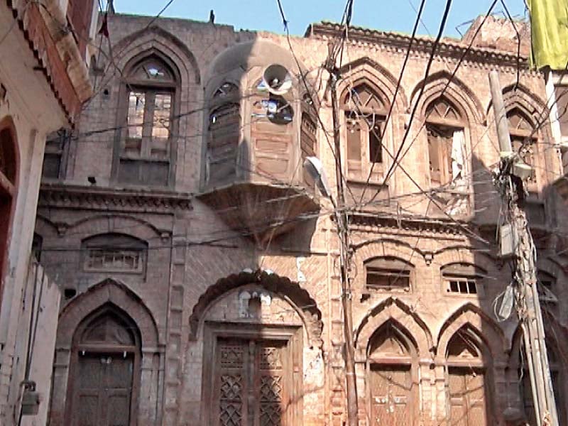 tearing it down locals fear historic site in karimpura will become commercial plaza