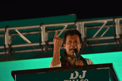 panama leaks pm nawaz should be held accountable before others says imran panama leaks pm nawaz should be held accountable before others says imran