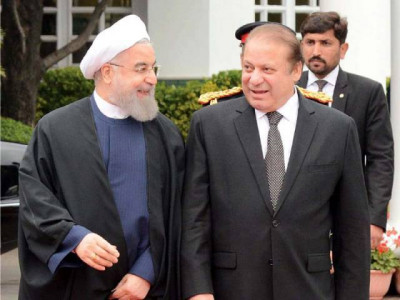 pakistan should not lag behind in developing economic ties with iran