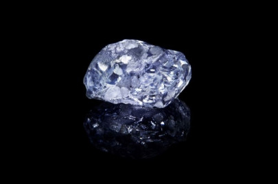 impossibly rare violet diamond found in australia impossibly rare violet diamond found in australia