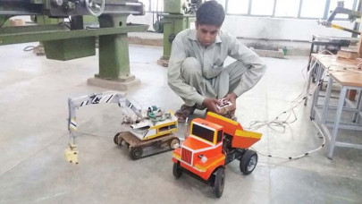 making it real student endeavours to build heavy machinery with ordinary items