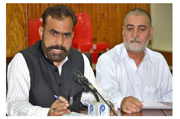 frontier mine owners association president sherbandi khan marwat addressing a press conference at ppc photo inp
