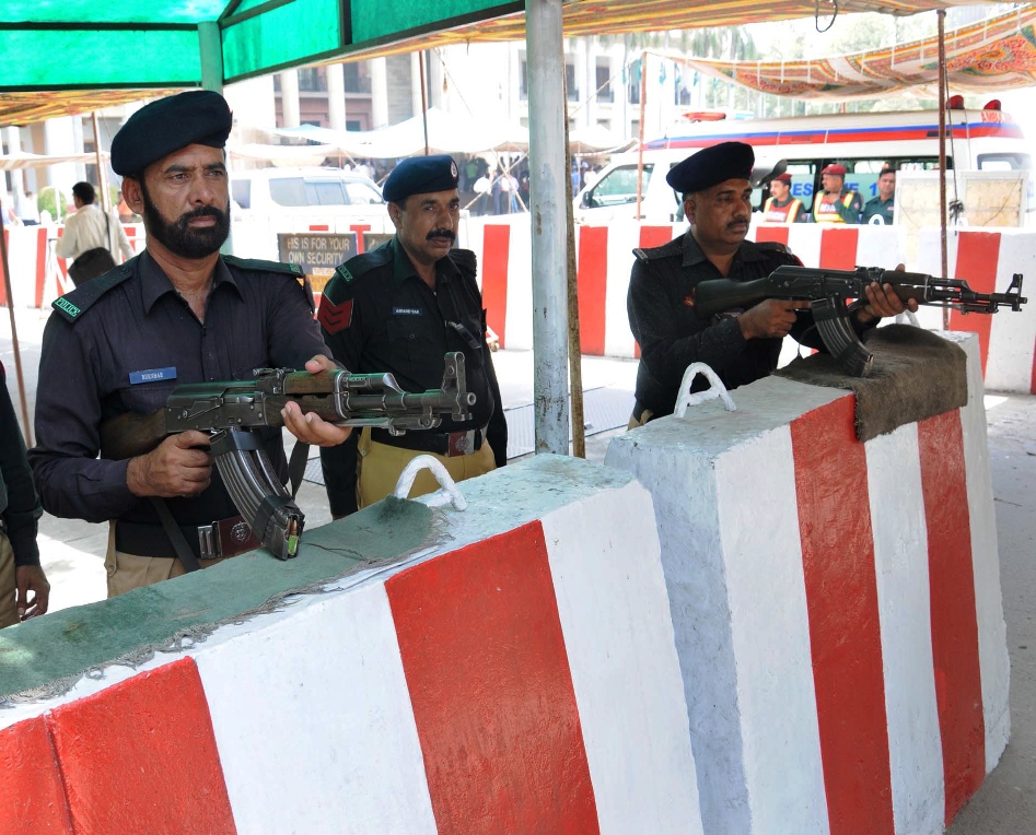 sheikhupura police temporarily confiscate licensed weapons