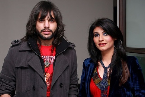 earlier last week singer and husband nouman javaid attempted to commit suicide photo showbizlounge