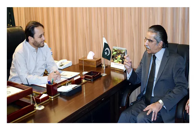 fpcci president abdul rauf alam called on g b chief minister hafiz hafeezur rehman photo inp fpcci president abdul rauf alam called on g b chief minister hafiz hafeezur rehman photo inp