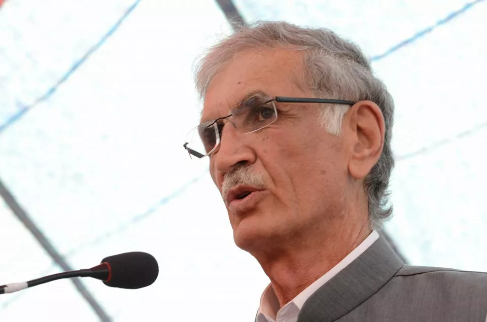 chief minister pervez khattak photo online chief minister pervez khattak photo online