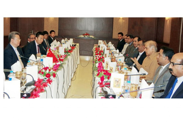 chief minister shahbaz sharif talking to a delegation of china state construction engineering corporation led by its president zheng xue xuan photo inp chief minister shahbaz sharif talking to a delegation of china state construction engineering corporation led by its president zheng xue xuan photo inp
