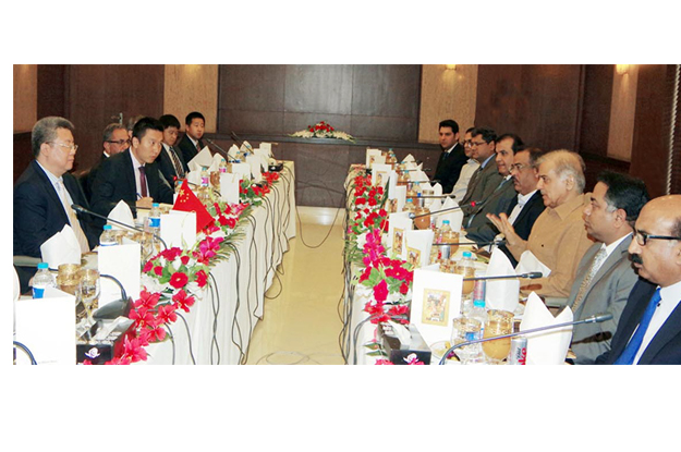 chief minister shahbaz sharif talking to a delegation of china state construction engineering corporation led by its president zheng xue xuan photo inp