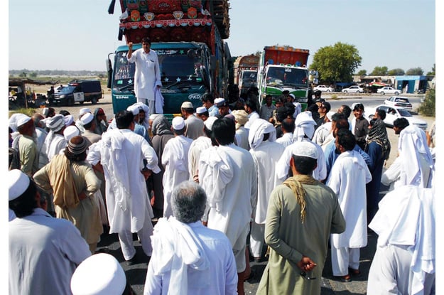 teachers of fata blocked miranshah road during a demonstration for their upgradation photo online