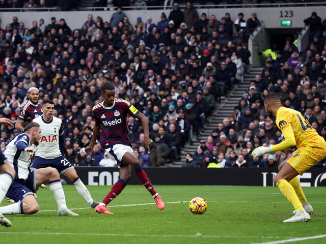 newcastle united s alexander isak scores their second goal past tottenham hotspur s brandon austin photo reuters