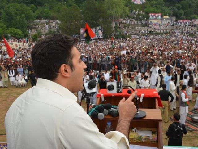 ppp chairman bilawal bhutto addressing a rally in azad kashmir on may 10 2016 photo twitter mediacellppp