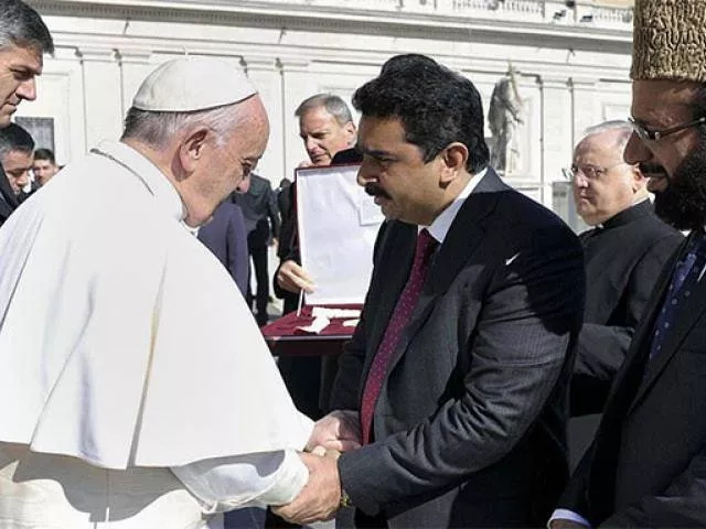 kamran michael a catholic christian is currently pakistan s minister of ports and shipping photo app kamran michael a catholic christian is currently pakistan s minister of ports and shipping photo app