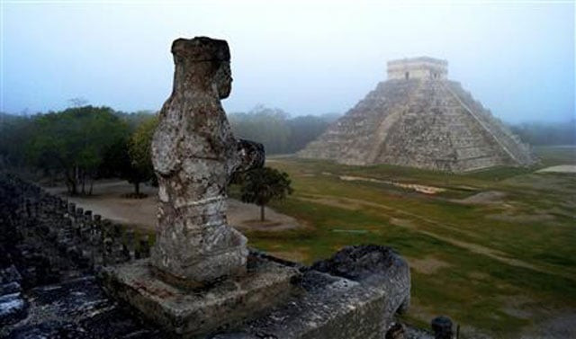 the maya temple of kukulkan the feathered serpent and mayan snake deity is seen at the archaeological site of chichen itza photo reuters the maya temple of kukulkan the feathered serpent and mayan snake deity is seen at the archaeological site of chichen itza photo reuters