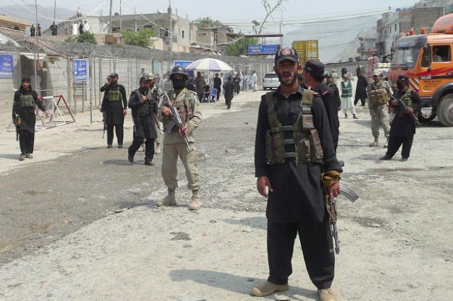 afghan authorities fail to install barbed wire as requested by pakistan photo inp afghan authorities fail to install barbed wire as requested by pakistan photo inp