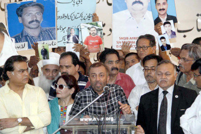 in protest mqm wants grievance committee to be made active in protest mqm wants grievance committee to be made active