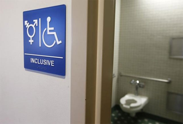 obama administration to tell schools to allow transgender students to use bathrooms that match their gender identity photo reuters