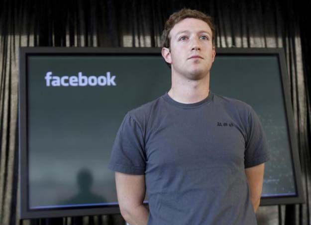 facebook ceo mark zuckerberg listens to a question from the audience after unveiling a new messaging system during a news conference in san francisco california november 15 2010 photo reuters