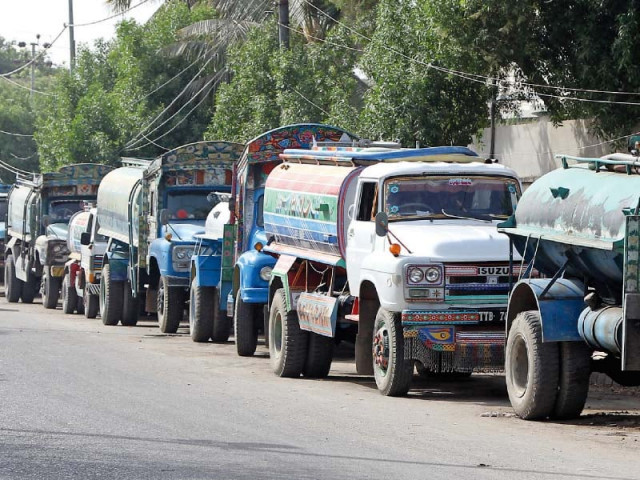 the karachi water and sewerage board is facing financial troubles because of the defaulters photo file the karachi water and sewerage board is facing financial troubles because of the defaulters photo file