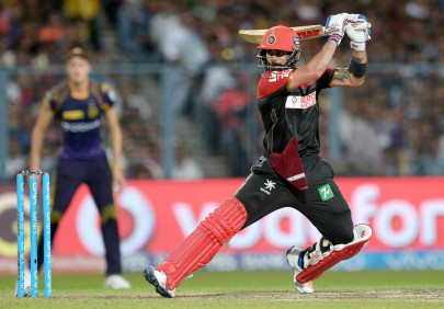 superhero kohli smashes ipl runs record superhero kohli smashes ipl runs record