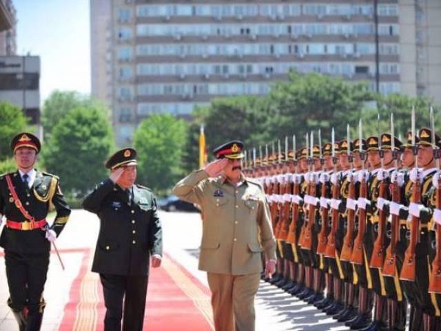 chief of army staff general raheel sharif inspecting a guard of honour by the chinese military in beijing on may 16 2016 photo ispr