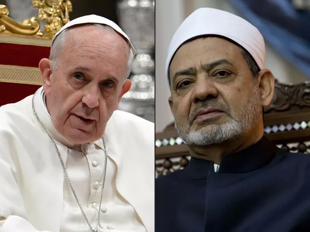 this combination of file pictures created on may 19 2016 shows l pope francis arriving for a profession of faith with the bishops of the italian episcopal conference on may 23 2013 at st peter 039 s basilica at the vatican and r grand imam of al azhar sheikh ahmed al tayeb looking on during a meeting with french prime minister manuel valls at the al azhar headquarters in cairo on october 11 2015 photo afp this combination of file pictures created on may 19 2016 shows l pope francis arriving for a profession of faith with the bishops of the italian episcopal conference on may 23 2013 at st peter 039 s basilica at the vatican and r grand imam of al azhar sheikh ahmed al tayeb looking on during a meeting with french prime minister manuel valls at the al azhar headquarters in cairo on october 11 2015 photo afp