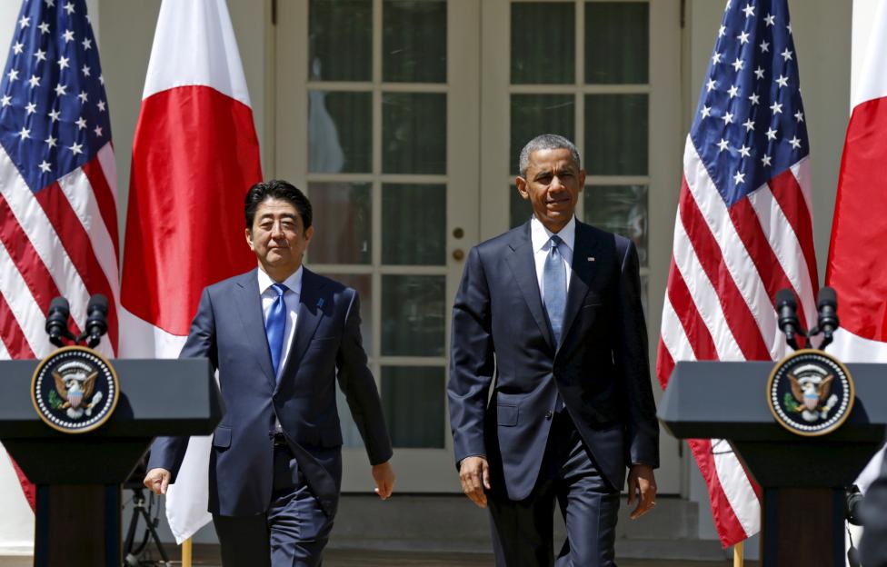us president barack obama and japanese prime minister shinzo abe arrive for a joint news conference in the rose garden of the white house in washington april 28 2015 reuters