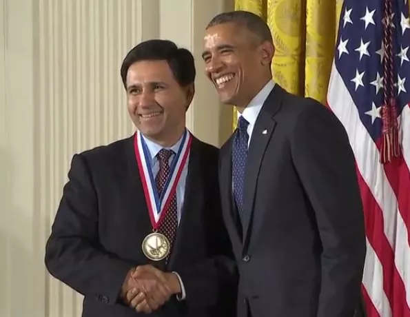 mark humayun with us president barack obama photo white house mark humayun with us president barack obama photo white house
