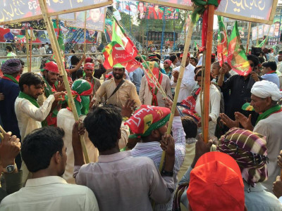 thousands throng to pti meeting thousands throng to pti meeting