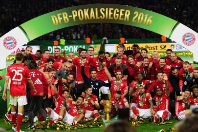 bayern clinch german cup on guardiola farewell bayern clinch german cup on guardiola farewell