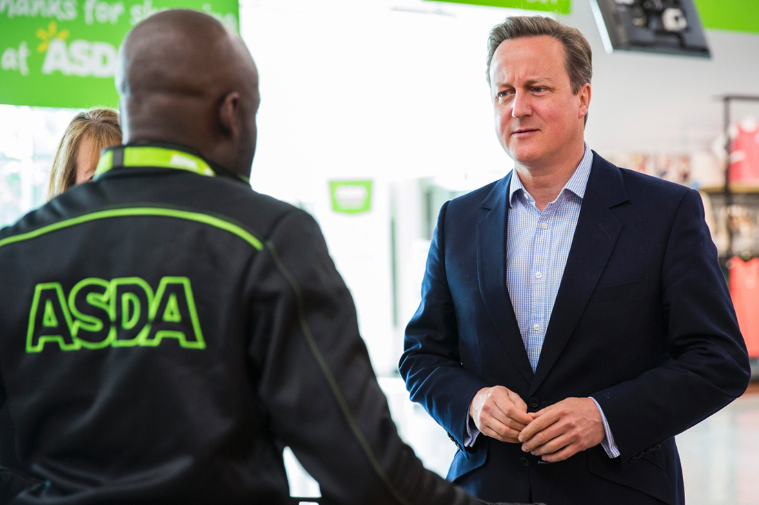 britain 039 s prime minister david cameron speaks to an asda employee during a visit at an asda supermarket to campaign ahead of the forthcoming eu referendum in hayes west london britain may 22 2016 photo reuters
