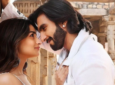 rocky outshines rani ranveer paid way more than alia and other actors combined for the film rocky outshines rani ranveer paid way more than alia and other actors combined for the film