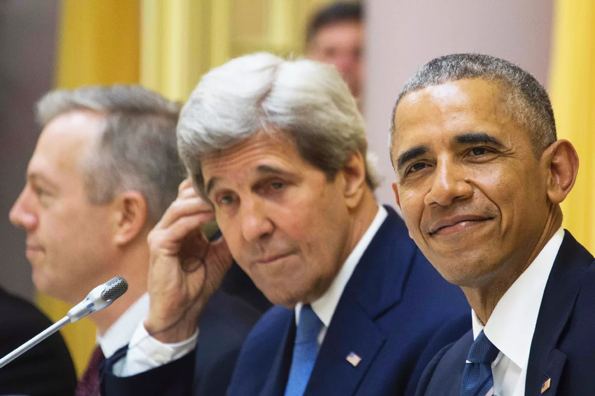 us president barack obama r and us secretary of state john kerry c listen during a bilateral meeting with vietnamese president tran dai quang not pictured at the presidential palace in hanoi on may 23 2016 obama was to meet communist vietnam 039 s senior leaders on may 23 kicking off a landmark visit that caps two decades of post war rapprochement as both countries look to push trade and check beijing 039 s growing assertiveness in the south china sea photo afp us president barack obama r and us secretary of state john kerry c listen during a bilateral meeting with vietnamese president tran dai quang not pictured at the presidential palace in hanoi on may 23 2016 obama was to meet communist vietnam 039 s senior leaders on may 23 kicking off a landmark visit that caps two decades of post war rapprochement as both countries look to push trade and check beijing 039 s growing assertiveness in the south china sea photo afp