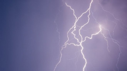 struck down lightning leaves three dead in di khan struck down lightning leaves three dead in di khan